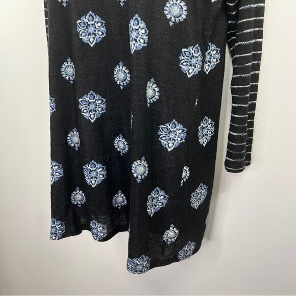 J.Jill Linen Black Medallion Print‎ 3/4 Sleeve Top Size S Raglan Stripe V-Neck - Picture 7 of 10